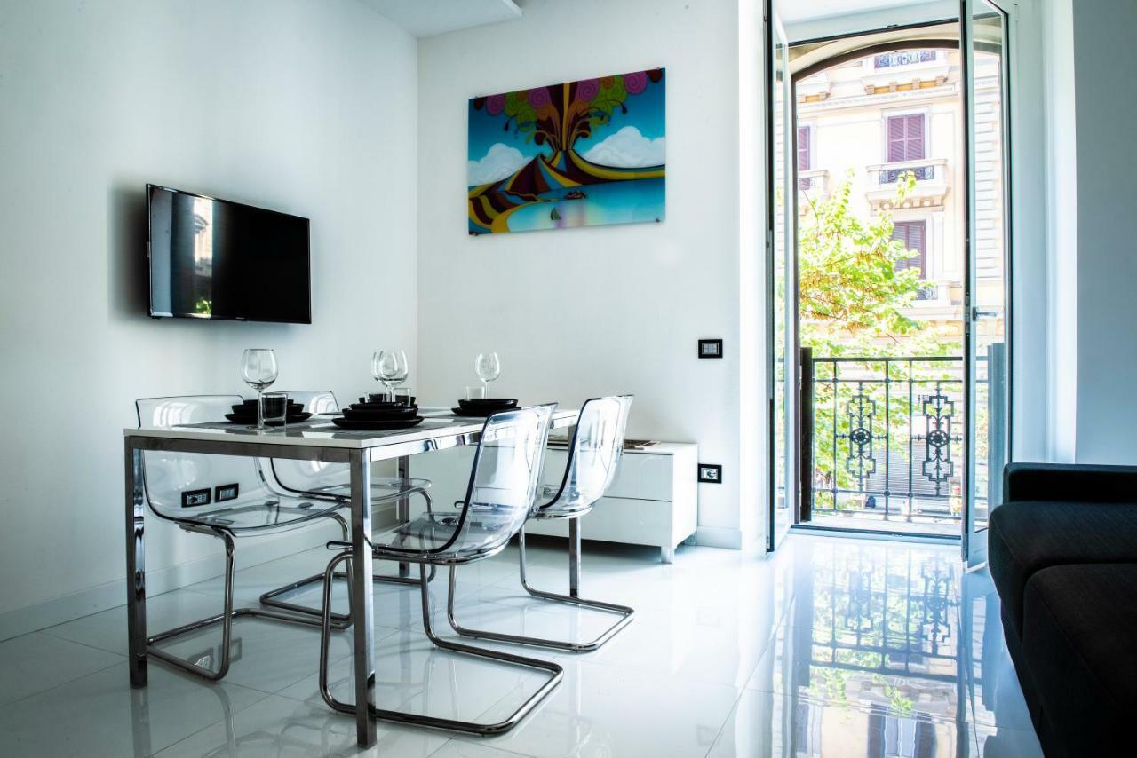 Rettifilo 201 Exclusive Rooms Naples Luaran gambar